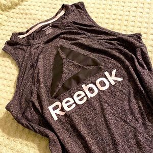 Reebok Workout Tank Top in Small